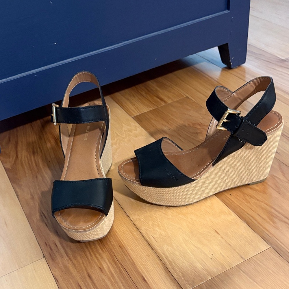 Tommy Hilfiger Black and Tan Wedge Sandals